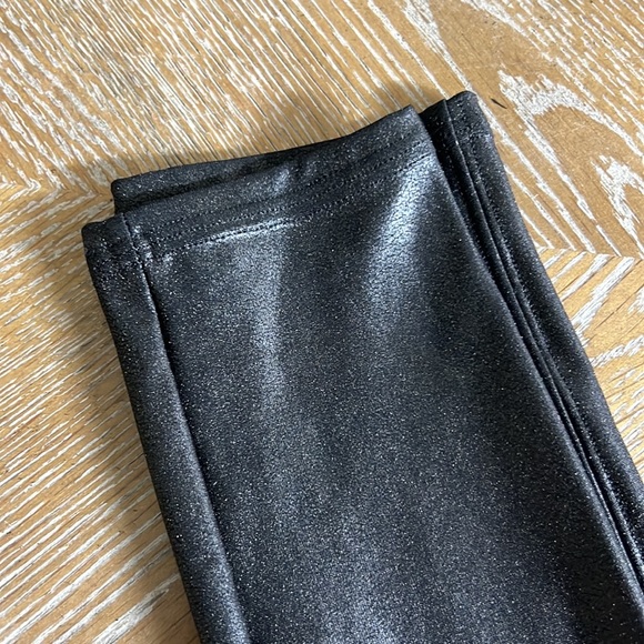SPANX Faux Leather Leggings in Black S - Picture 10 of 10